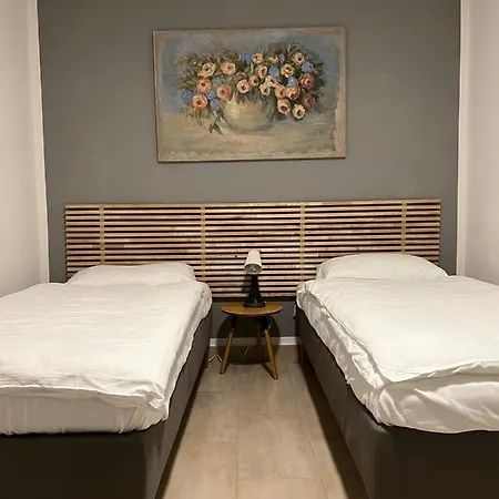 Il Capriccio Di Silvia * Sirmione